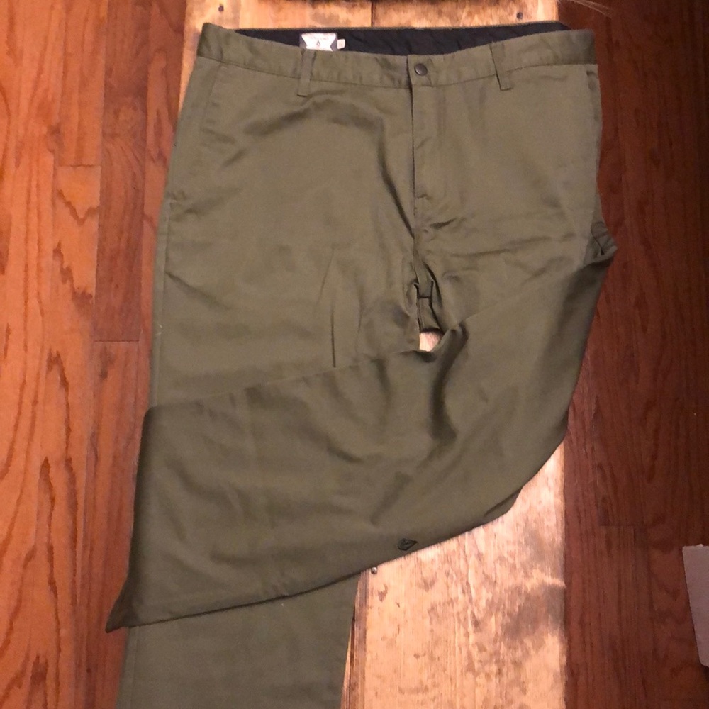Volcom chino pants